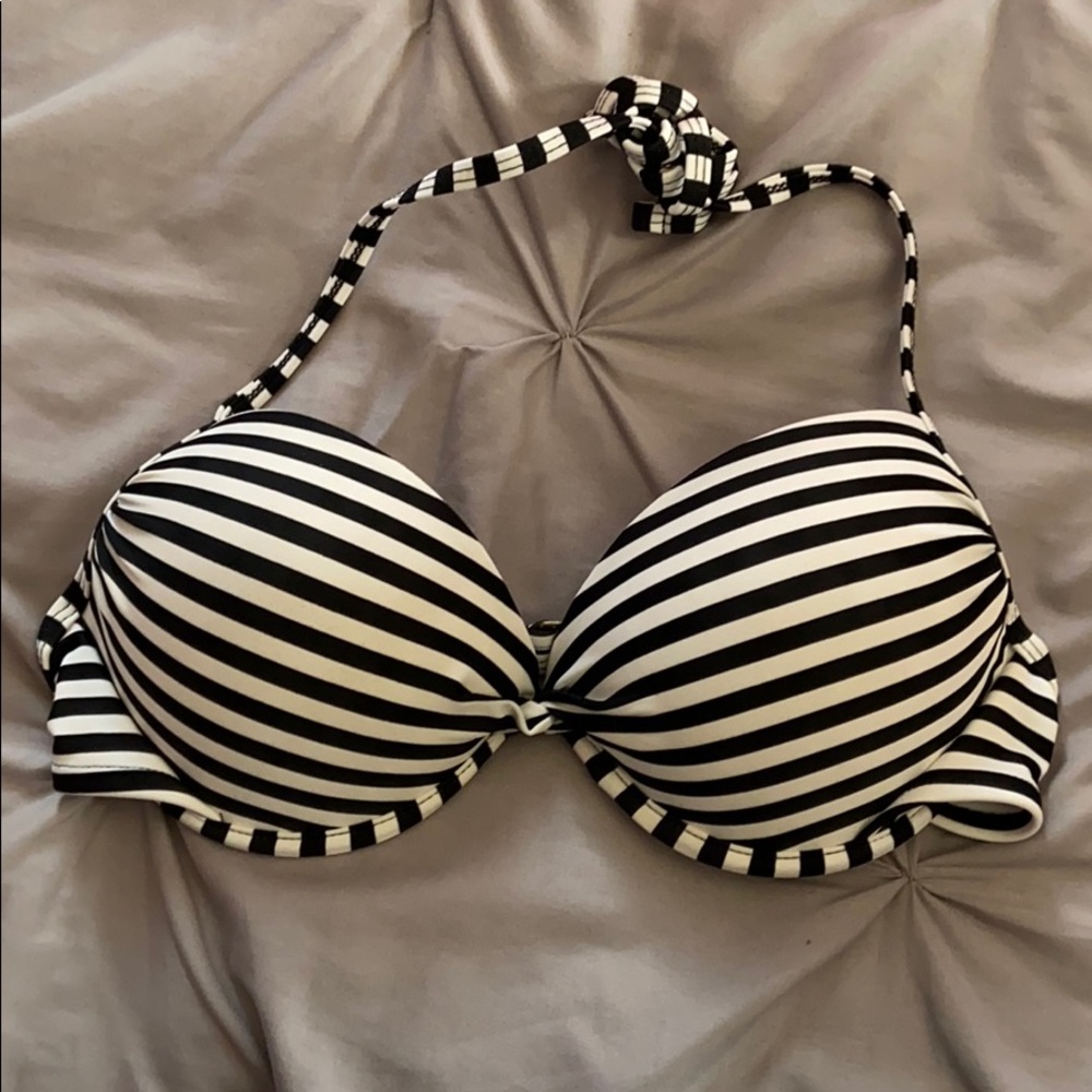 Xhileration Stripped Push-up Swimsuit Top